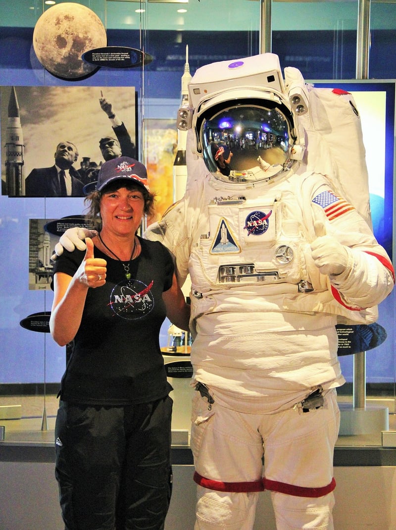 Astronaut Dining